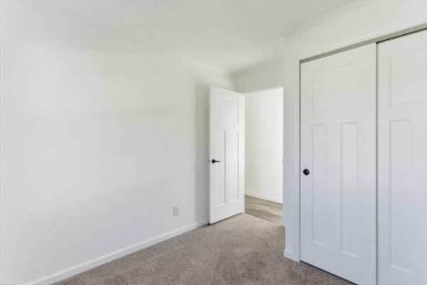 2025 Redman 66 NWSSL26609  Home