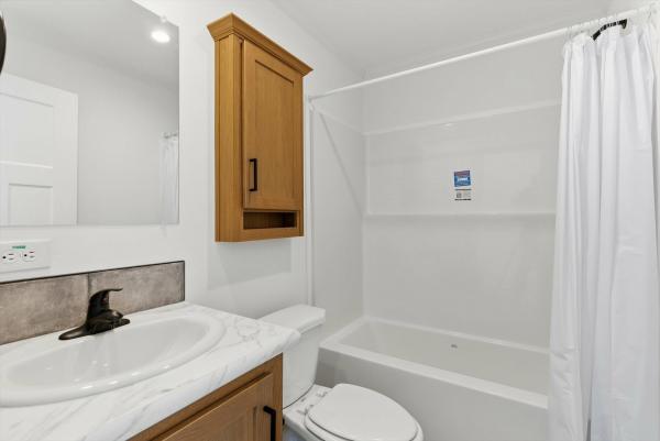 2026 Redman 67 NWSSL26602  Home