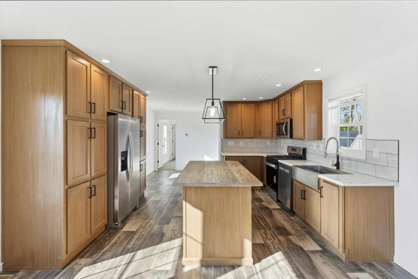 2026 Redman 69 007RENW-1666H22193  Home