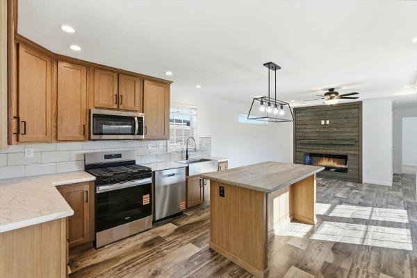 2026 Redman 69 007RENW-1666H22193  Home