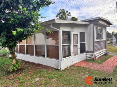 Photo 5 of 48 of home located at 68 Currin Boulevard Mount Dora, FL 32757