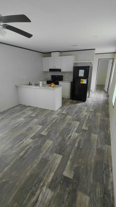 Photo 2 of 7 of home located at 5291 Collins Rd., #80 Jacksonville, FL 32244