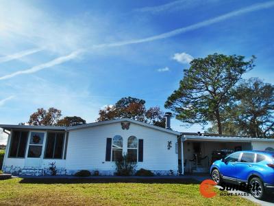 Photo 2 of 82 of home located at 6607 Lakewood Drive, Unit B Ocala, FL 34472