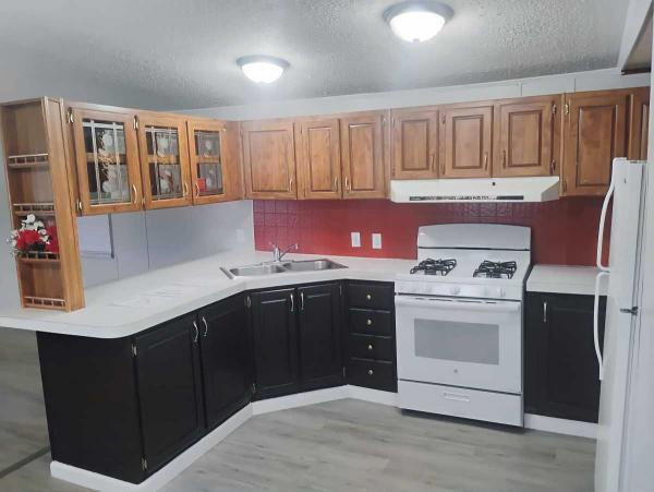 1994  Mobile Home For Sale