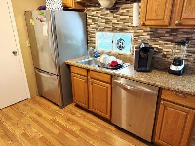 Photo 4 of 24 of home located at 7349 Ulmerton Rd. Largo, FL 33771