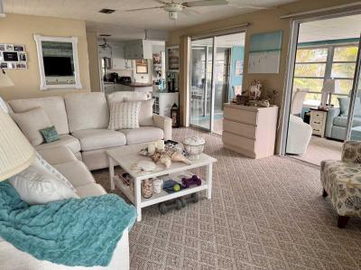 Photo 5 of 12 of home located at 7100 Ulmerton Rd Largo, FL 33771