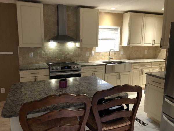 Photo 1 of 2 of home located at 3904 Bottle Palm Court Plant City, FL 33565