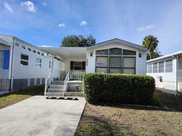 1990 SHOR Mobile Home For Sale