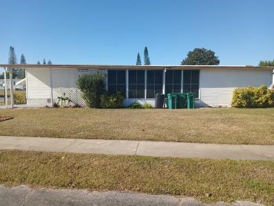 Photo 2 of 8 of home located at 360 Peck St Melbourne, FL 32901