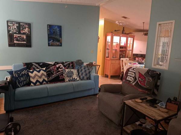 1988  Mobile Home For Sale