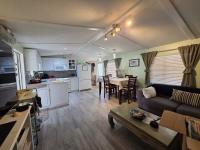 1986 SIES Manufactured Home