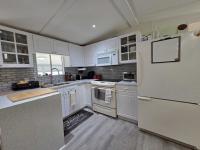 1986 SIES Manufactured Home