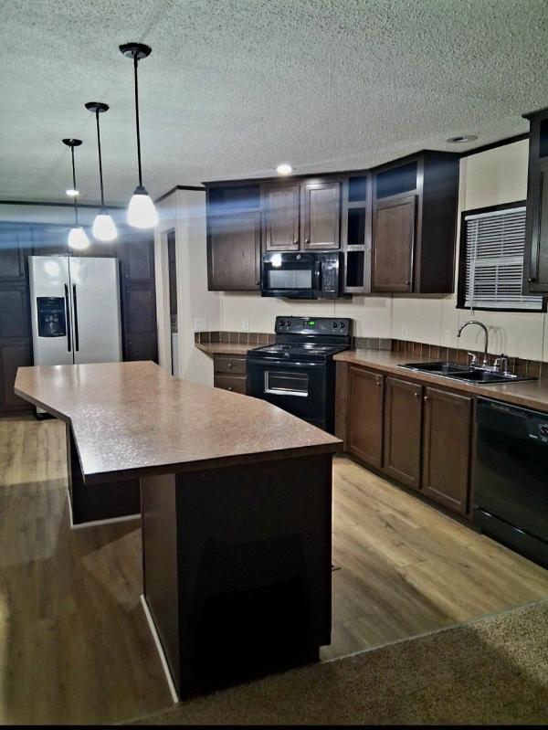 Photo 1 of 2 of home located at 16400 Upton Rd #242 East Lansing, MI 48823