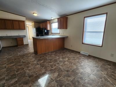 Photo 4 of 14 of home located at 11282 Trailing Oak Miamisburg, OH 45342