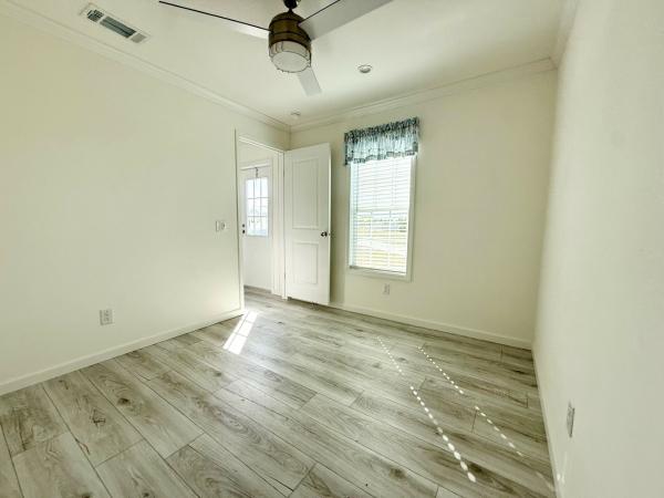 2025 Champion Trinity RH1371C Mobile Home