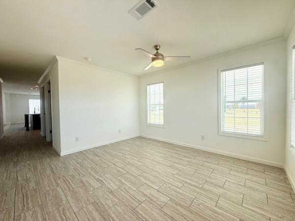 2025 Champion HOMCSHC4562G Mobile Home