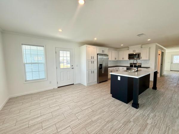 2025 Champion HOMCSHC4562G Mobile Home