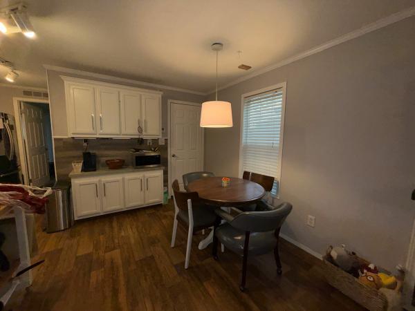 2017 OAK CREEK HOMES YES! HOME Mobile Home