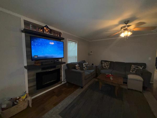 2017 OAK CREEK HOMES YES! HOME Mobile Home