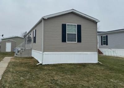 Mobile Home at 28661 Mapleleaf Flat Rock, MI 48134