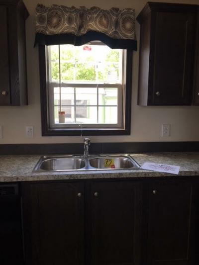 Photo 4 of 9 of home located at 61 Meadowlark Lane Beecher, IL 60401