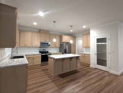 Photo 3 of 9 of home located at 1284 N 19th St 261 Philomath, OR 97370