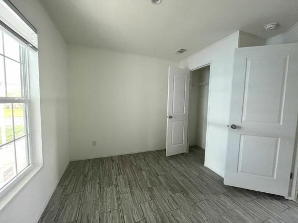 2026 Champion - Lake City Coral Springs Mobile Home