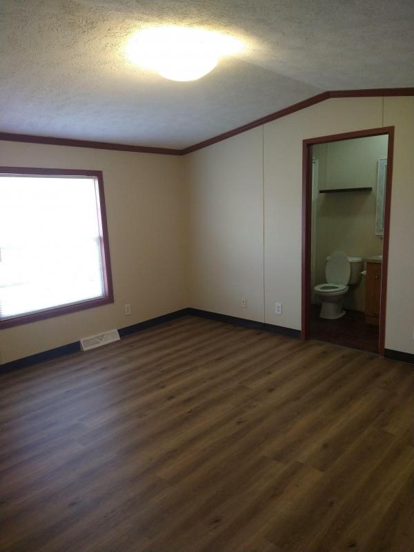 2008 SKYLINE 23  Home