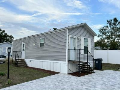 Mobile Home at 126 Southland Court Avon Park, FL 33825