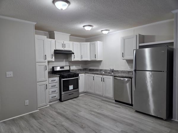 Photo 1 of 2 of home located at 53 Carriage Lane Estate Streator, IL 61364