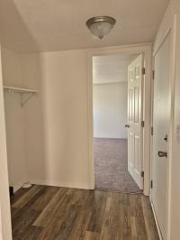 1999 Oakwood Manufactured Home