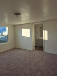 1999 Oakwood Manufactured Home