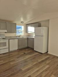 1999 Oakwood Manufactured Home