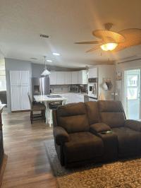 1987 Manufactured Home