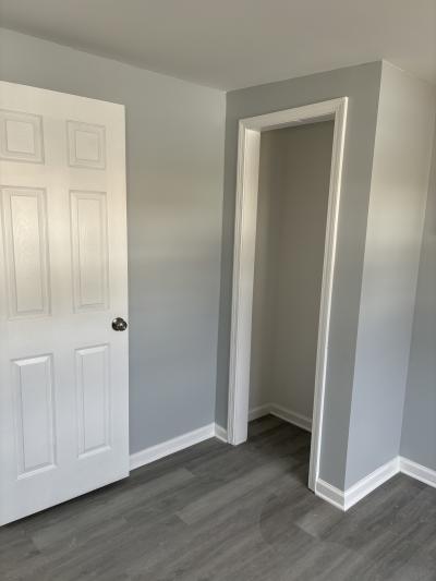 Photo 2 of 8 of home located at 2007 Dana Lane Conover, NC 28613