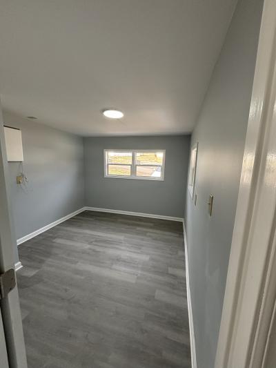 Photo 5 of 8 of home located at 2007 Dana Lane Conover, NC 28613