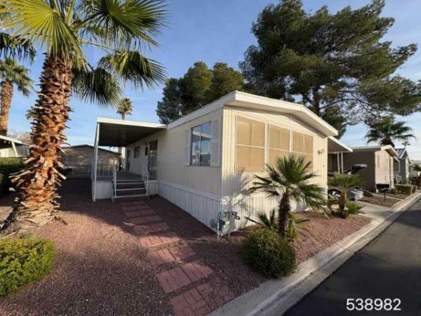 1974 HOMETTE Mobile Home For Sale