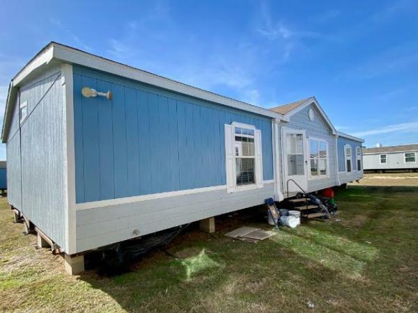 2015 OAK CREEK Mobile Home For Sale