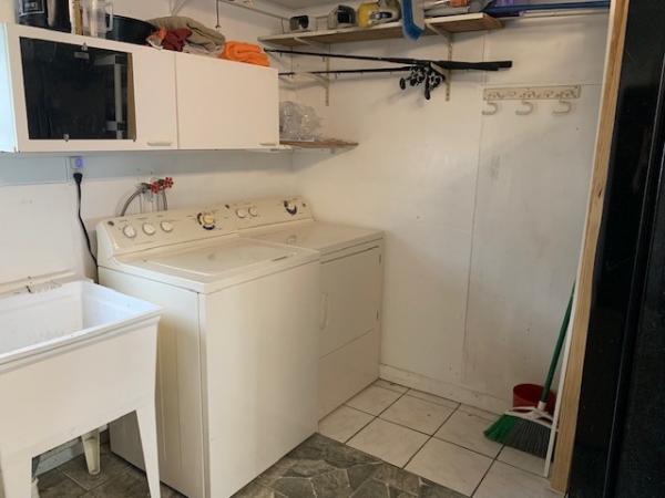 1974 DELO Manufactured Home