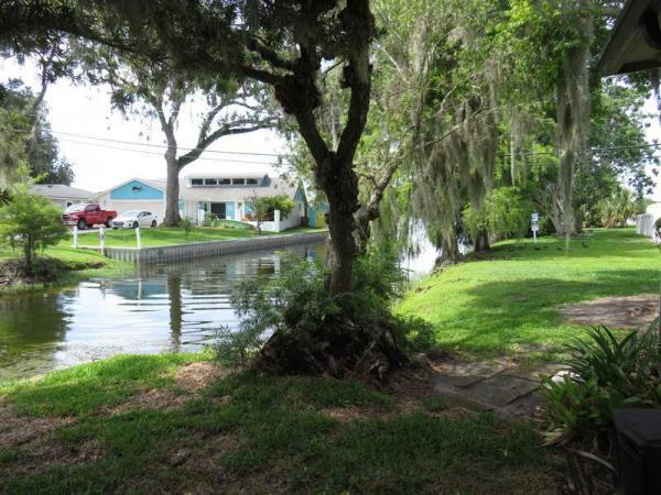 1975 OakP Manufactured Home