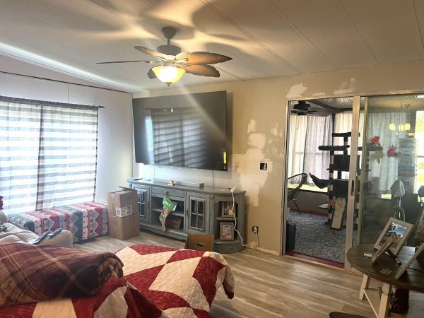 1985 CMH COUN Mobile Home