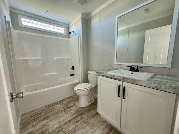 2025 Palm Harbor 340CS28482A Mobile Home