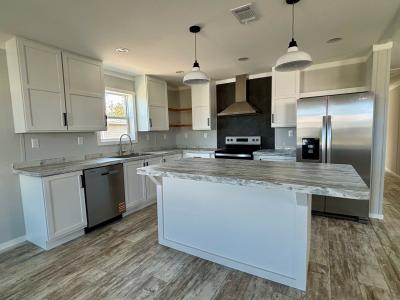 Photo 4 of 19 of home located at 2737 Pier Dr Ruskin, FL 33570