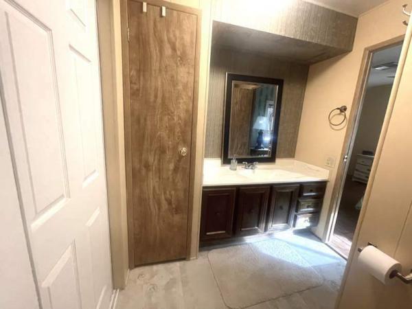 1976 Cavco Manufactured Home