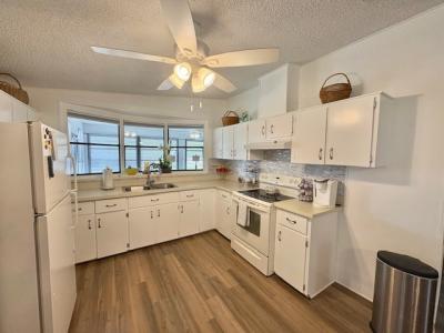 Photo 3 of 17 of home located at 1000 Walker St 139 Holly Hill, FL 32117