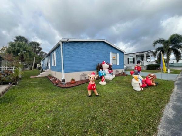 1990  Mobile Home For Sale