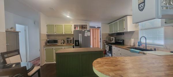 1990 Mobile Home