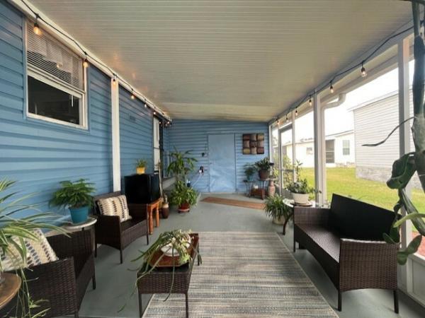 1990 Mobile Home