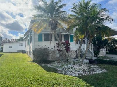 Photo 2 of 14 of home located at 7836 Gun Cay Avenue Orlando, FL 32822