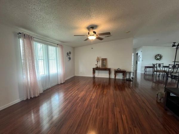 1994 Fleetwood Mobile Home
